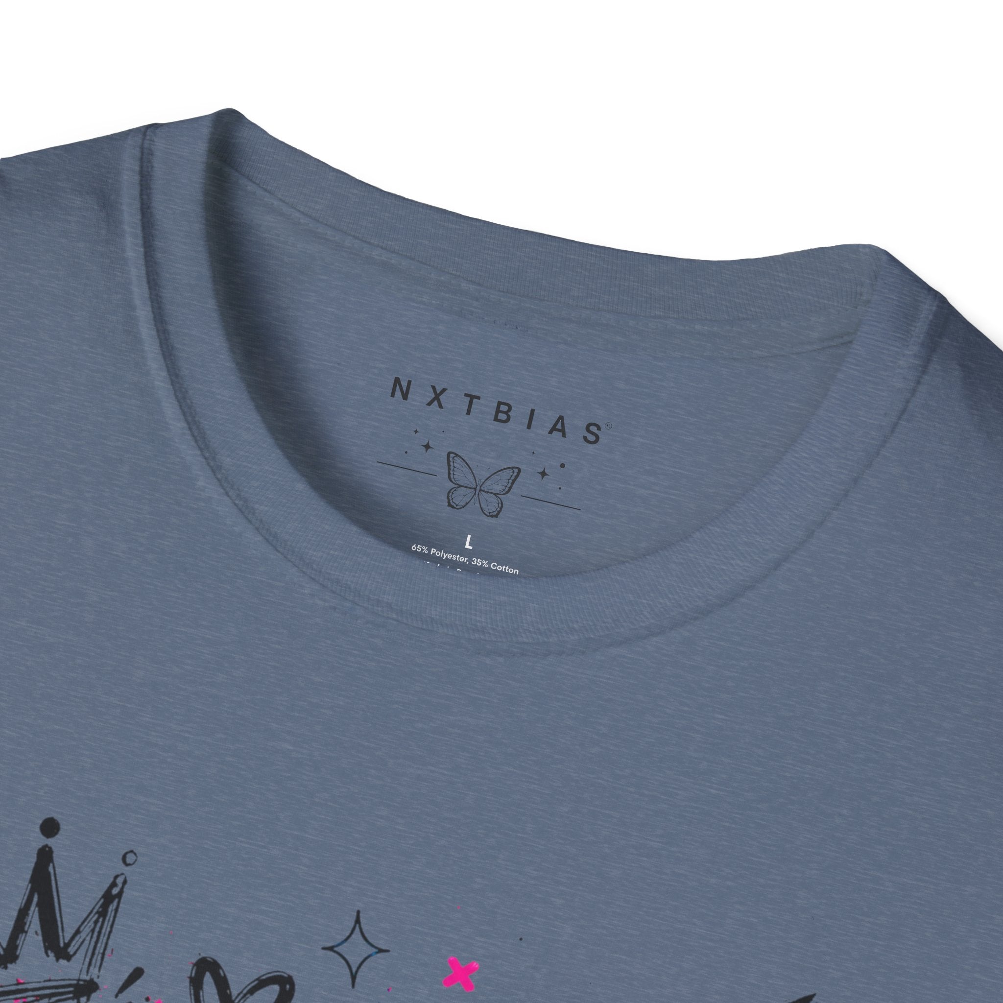 Graffiti Heart Crown Butterfly T-Shirt | Street Art K-Pop Inspired